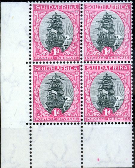 Old Postage Stamp from South Africa 1932 1d Black & Carmine SG43d  Fine LMM & MNH Block of 4, 2 Pairs